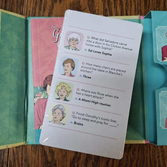 Golden Girls Trivia Deck and Episode Guide - Picture 3 of 4